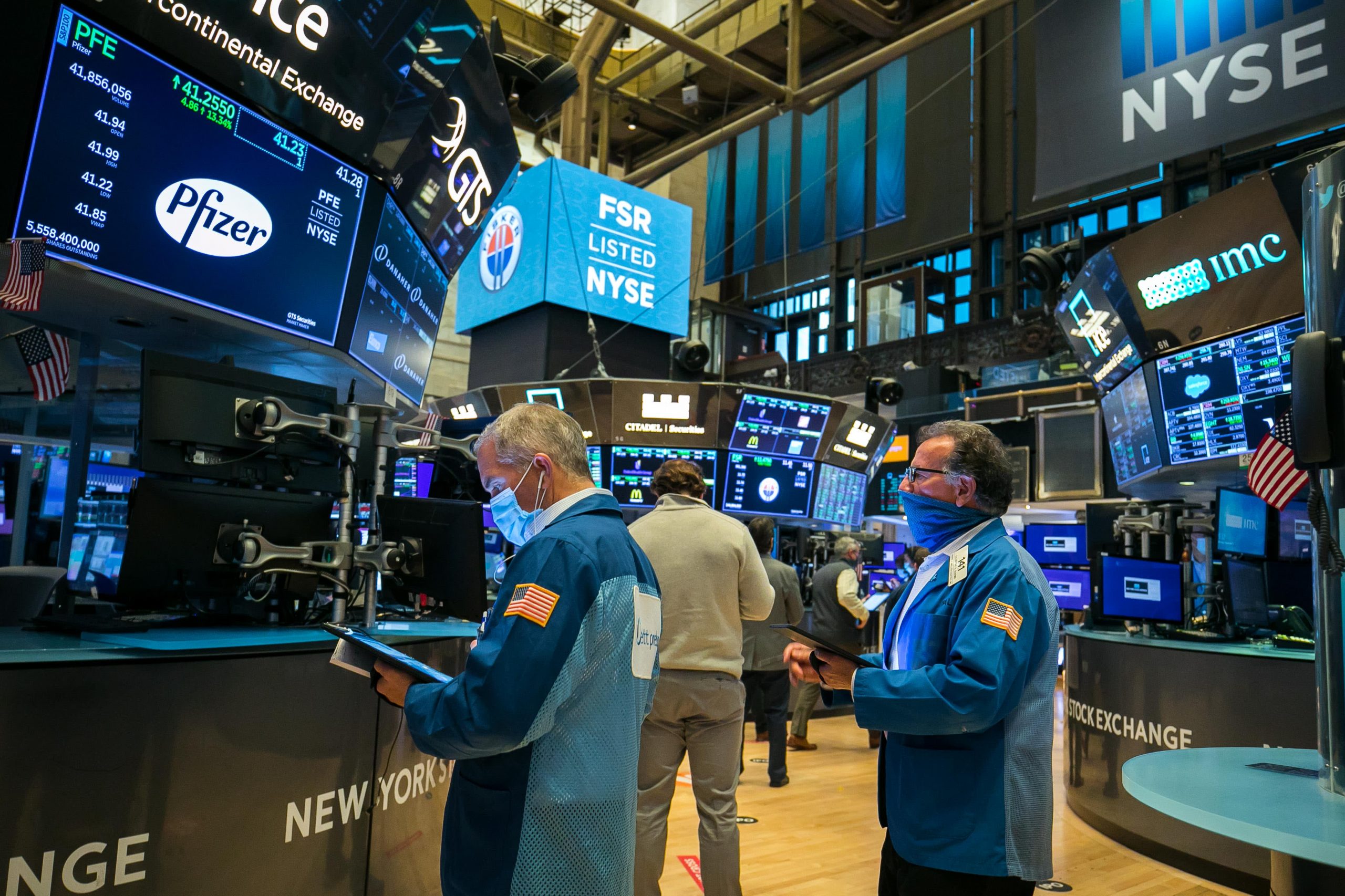 5 things you should know before the stock market opens on December 14, 2020