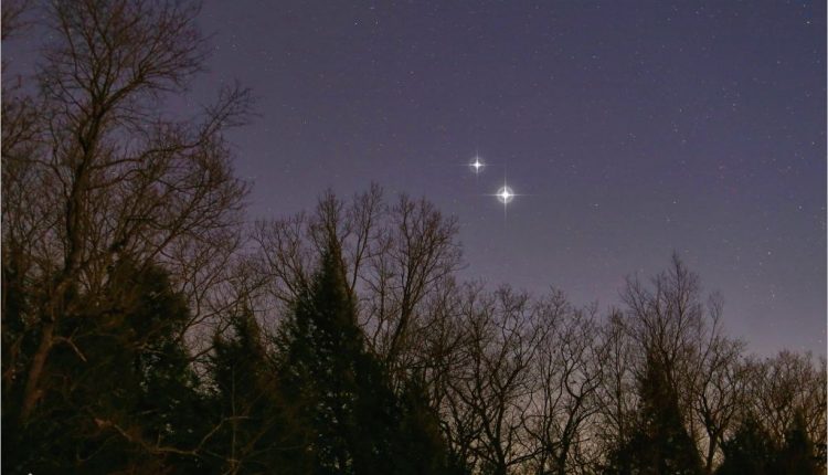 Experience an impressive close connection between Jupiter and Saturn on December 21st

