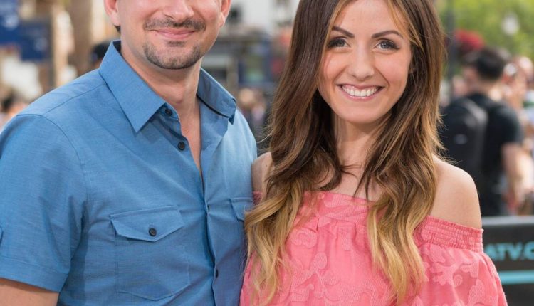 Carly Waddell thanks fans for their support after breaking up with Evan Bass

