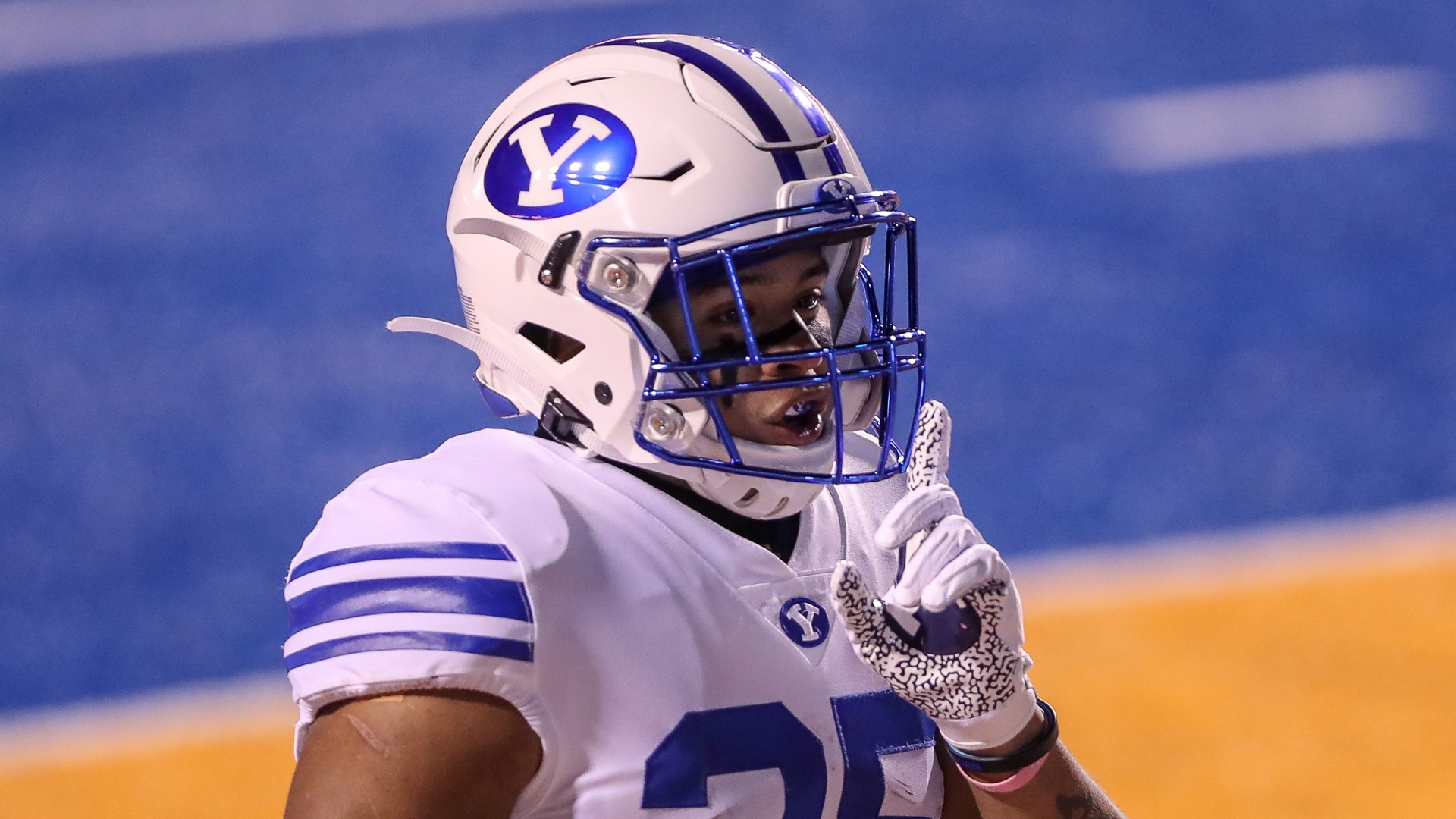 College Football Bowl Schedule: Keeping track of selections for all 32 bowl games in 2020-21