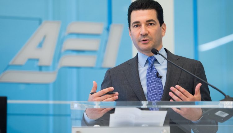  The South African variant of Covid seems to "avoid" antibody drugs, says Dr.  Scott Gottlieb

