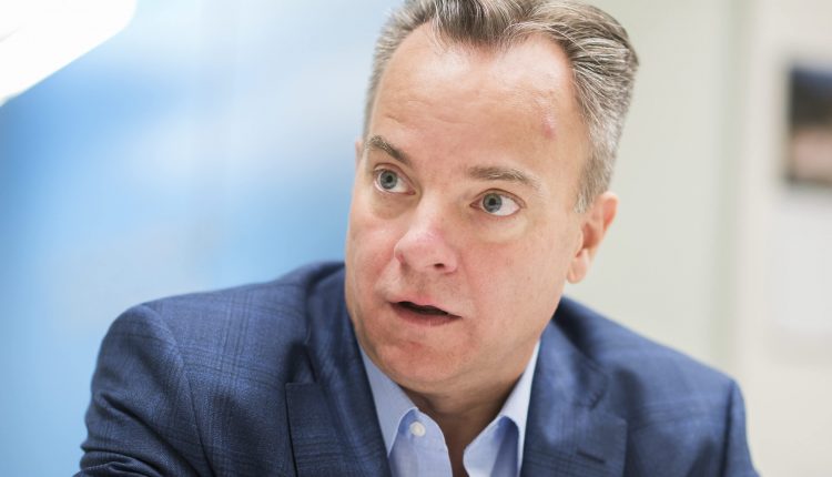 By June there will be enough Covid vaccines for the "entire adult US population," says the doctor

