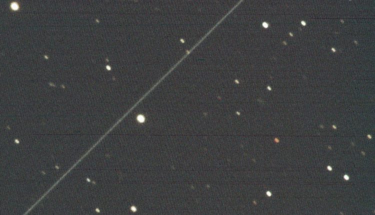 Astronomers confirm that Darksat is about half as bright as an unpainted Starlink

