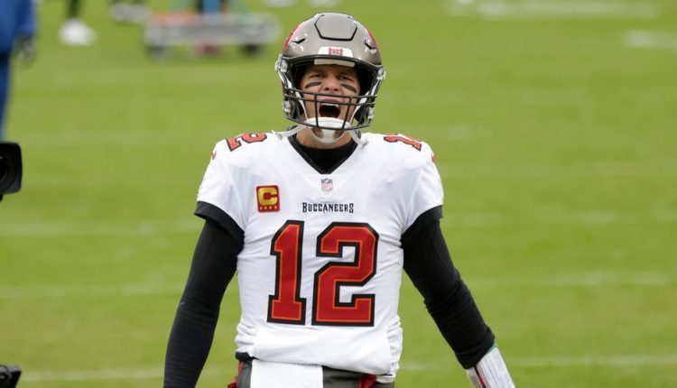 Tom Brady, Tampa Bay Buccaneers hold Green Bay Packers back to get Super Bowl ticket

