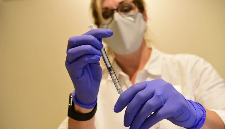 The US should urge more people to be vaccinated before variants of Covid spread, the doctor says


