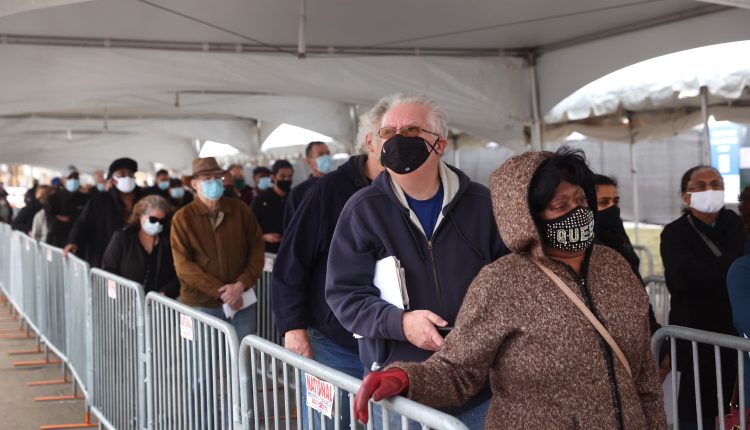 In the US, 100 million Covid vaccine doses are exceeded, 13% of adults are fully vaccinated

