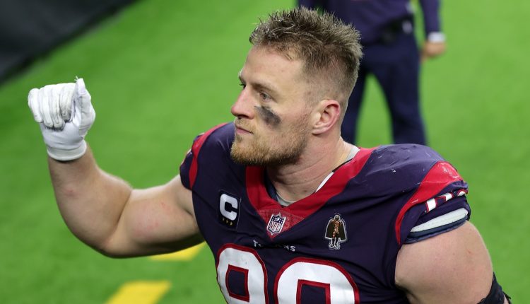JJ Watt brings the news of his own signature with Cardinals and puts an end to wild speculation about free agencies

