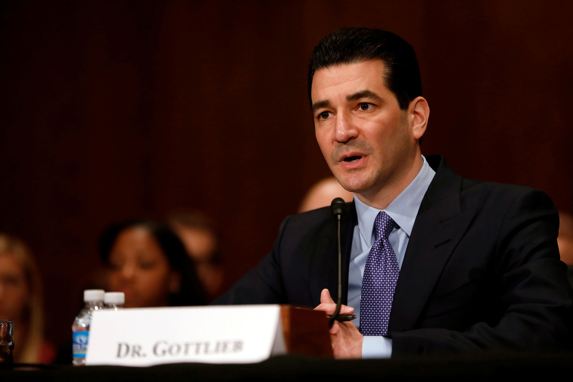 Dr.  Scott Gottlieb expects little impact on US Covid cases