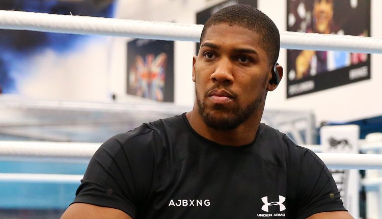 Anthony Joshua calls Tyson Fury a "fraud" after the referee ruled in Deontay Wilder's favor

