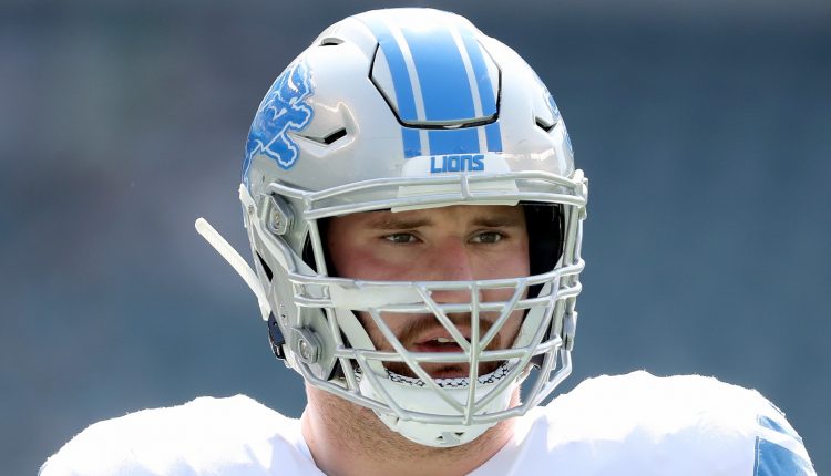 Frank Ragnow of Lions pays tribute to parents in a press conference on contract extension

