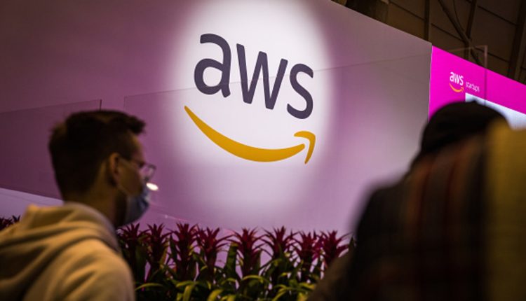 How Amazon's cloud unit is helping researchers analyze genetics


