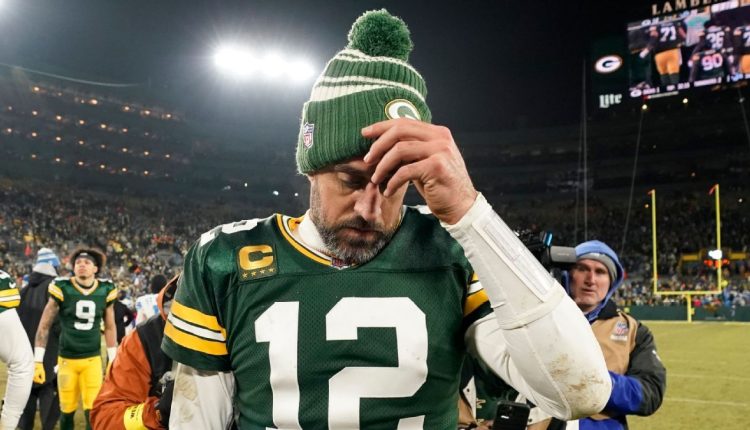 Aaron Rodgers will reflect on the future after the season's "emotions" are over

