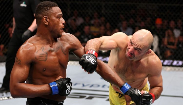 Hill and Moreno leave Rio as champions while Glover leaves his gloves in the Octagon

