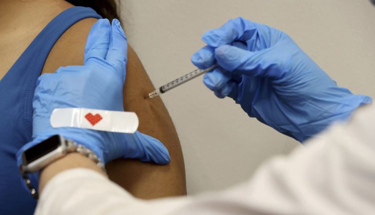  US plans to stop buying Covid shots in fall  What that means

