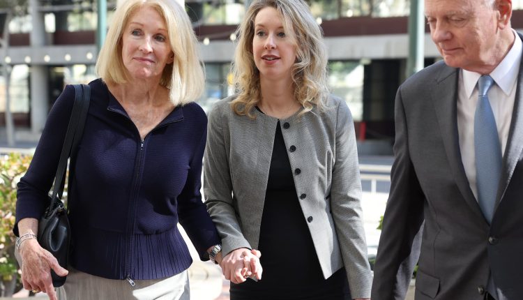 Elizabeth Holmes owes Theranos over $25 million, the lawsuit says

