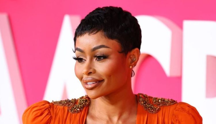 Blac Chyna removes her face fillers

