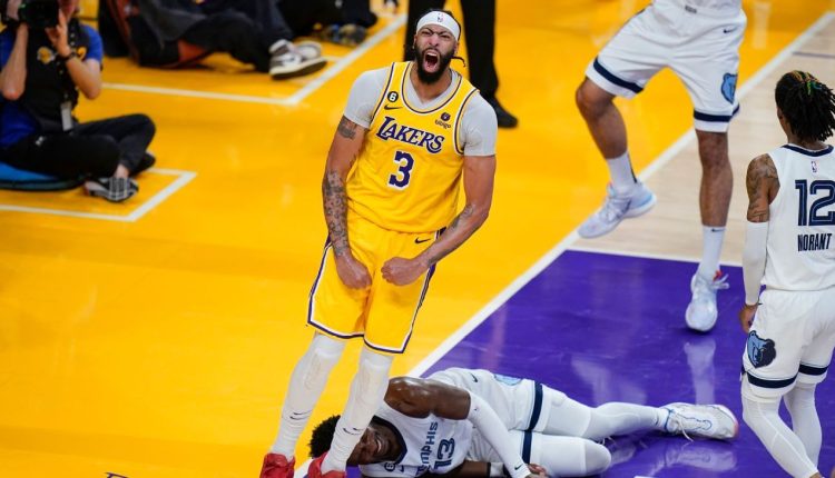 Lakers beat Grizzlies by 40 and advance into Round 2 of NBA playoffs

