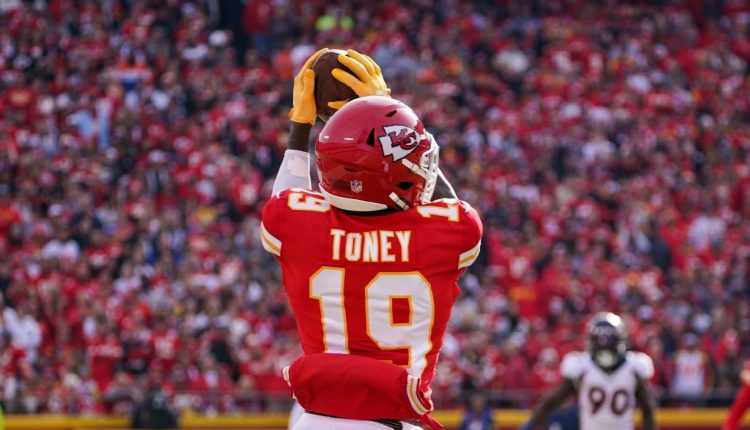  Can Kadarius Toney be the Chiefs' No. 1 WR?  - ESPN - Kansas City Chiefs Blog

