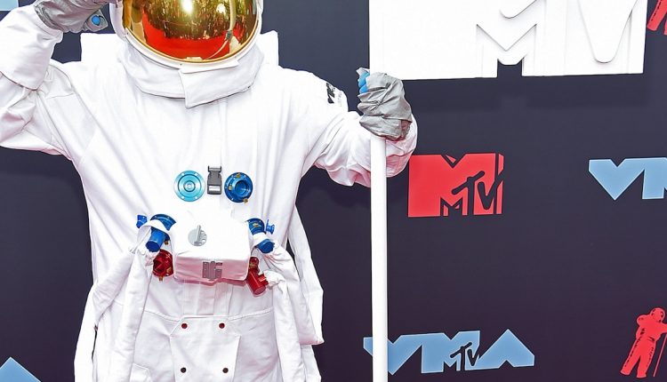Sorry Gen Xers and Millennials, MTV News is ending after 36 years

