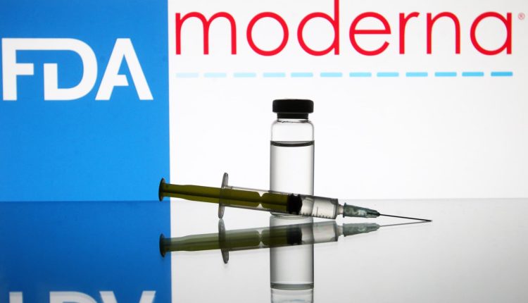 Moderna Seeks FDA Approval of Updated Covid Vaccine for Fall

