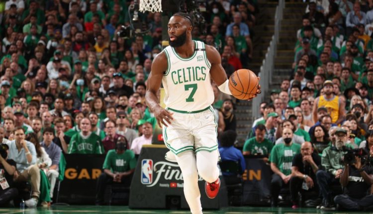 Jaylen Brown, Celtics agree to record 5-year, $303.7M supermax extension