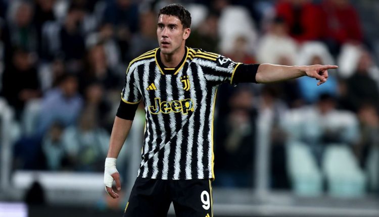 LIVE transfer talk: Madrid, Bayern, PSG monitor Vlahovic

