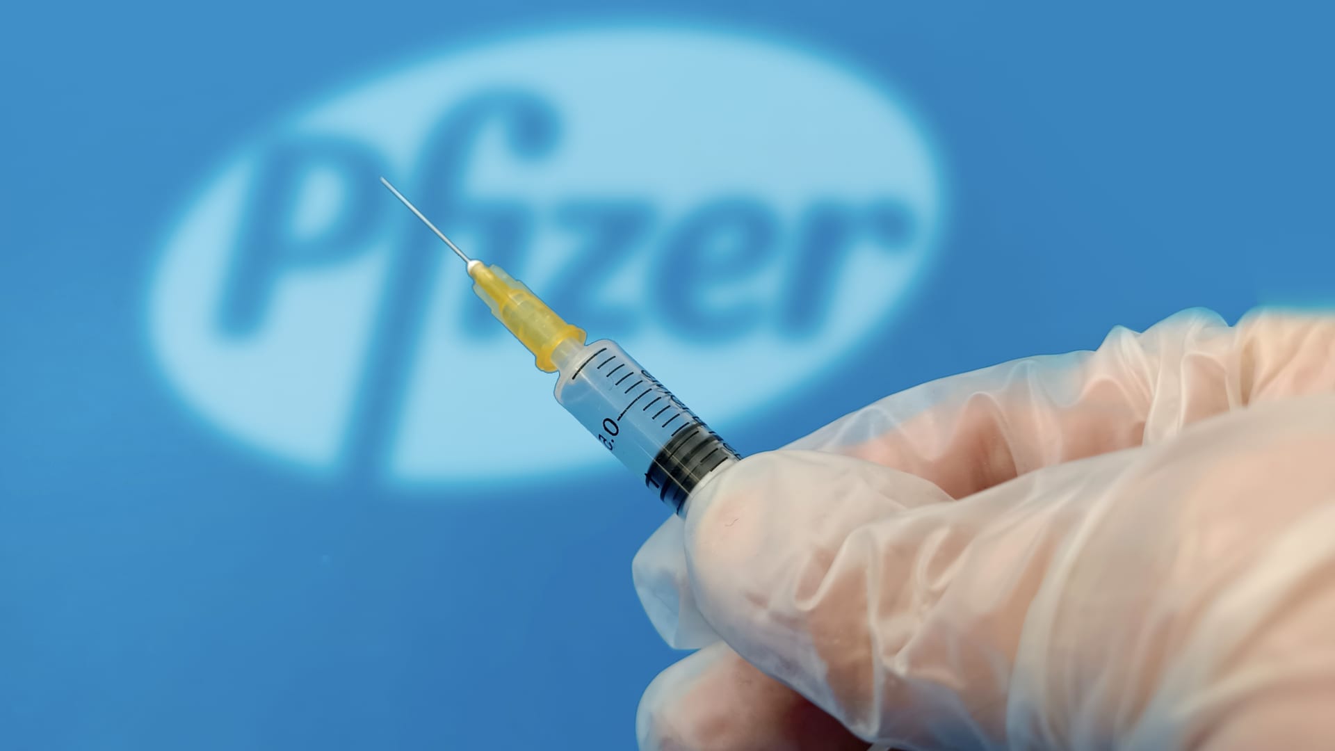 FDA approves Pfizer maternal vaccine for infants