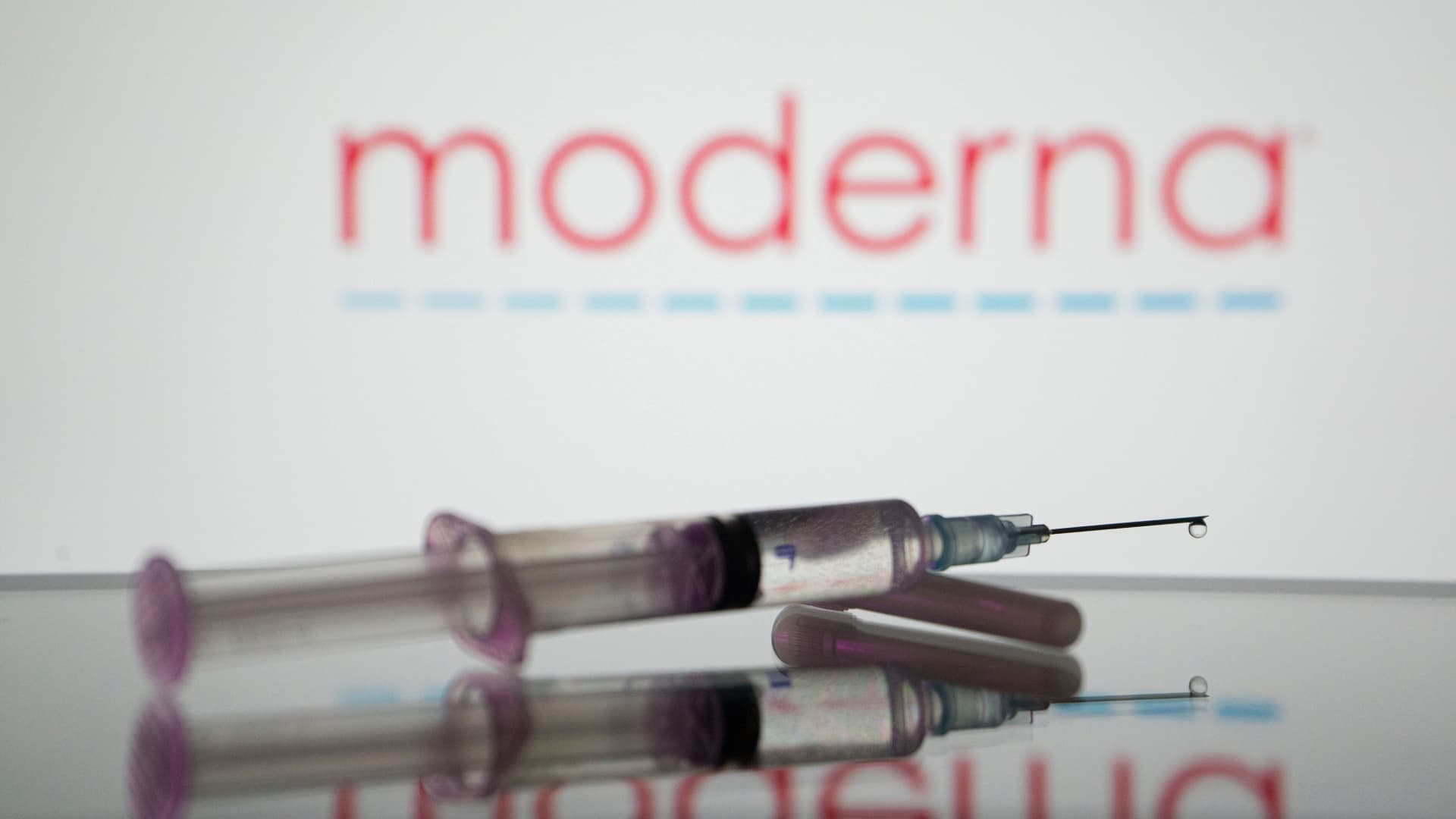 Moderna Covid vaccine effective against Eris, Fornax variants