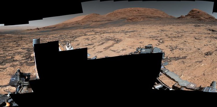 Ancient Cracked Mud Found on Mars