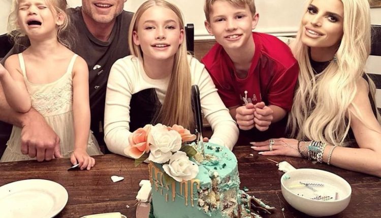 Why Jessica Simpson Left Hollywood and Moved to Nashville This Summer