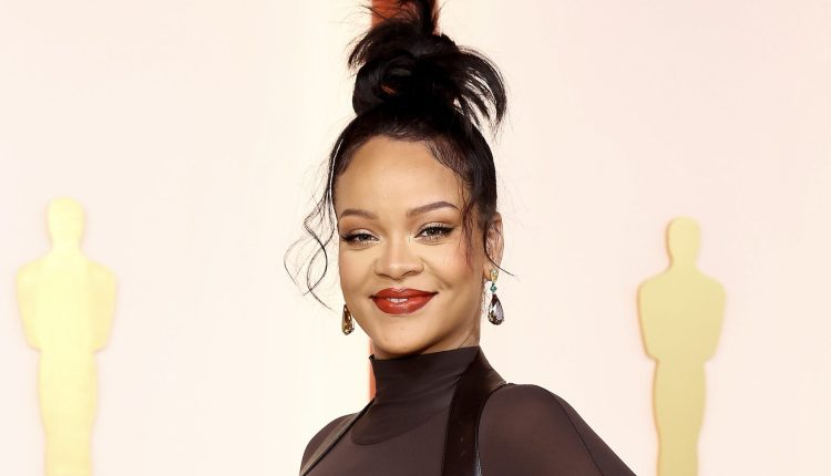 Rihanna Makes 'Huge' Donation To Disabled & Homeless Veterans
