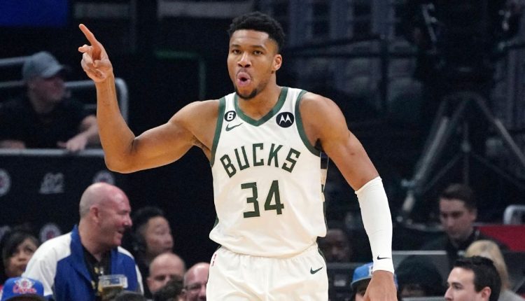 Fantasy basketball draft: Rankings, mock drafts and sleepers