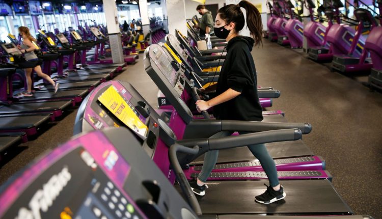 Planet Fitness shares surge as company raises revenue outlook