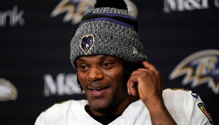 Fantasy Football: Start/sit Lamar Jackson, Breece Hall?