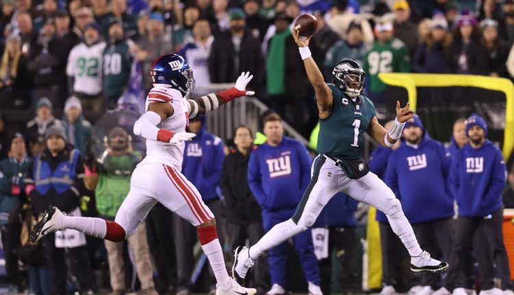 NFL Christmas Day picks, schedule, stats, odds, playoff race