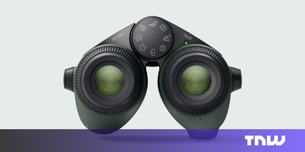 These AI binoculars just made birdwatching a whole lot easier
