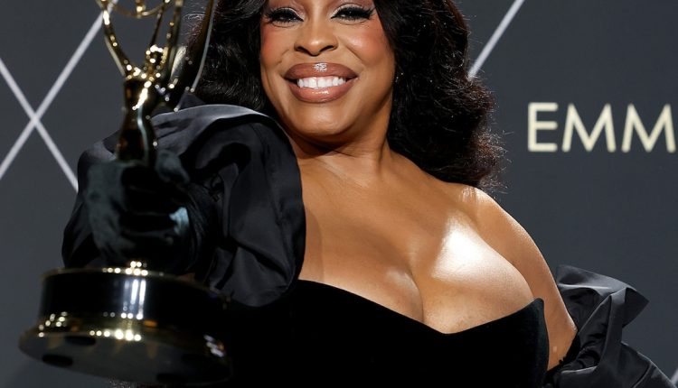 Niecy Nash-Betts Details Motivation Behind Moving Acceptance Speech