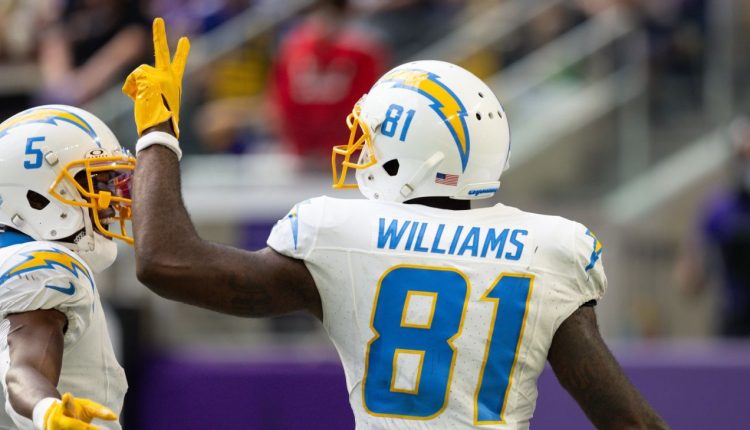 WR Mike Williams key addition for win-now Jets, Aaron Rodgers