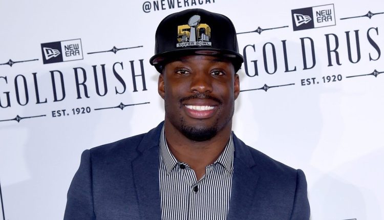 Washington DC native and NFL star Vontae Davis dies at age 35

