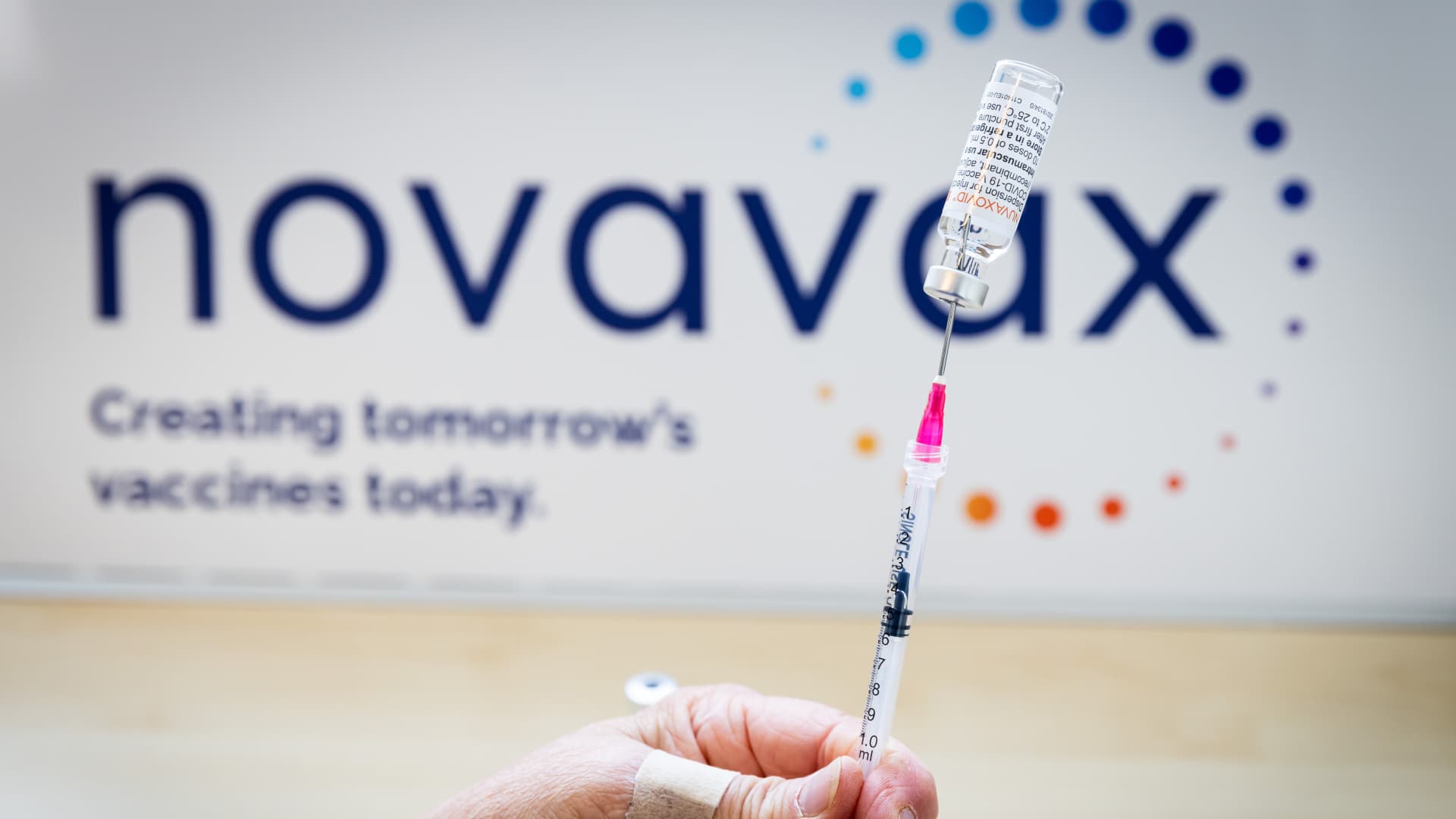 Novavax and Sanofi want to commercialize the Covid vaccine and develop combination shots