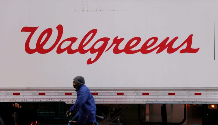 Walgreens offers cheaper opioid overdose medication

