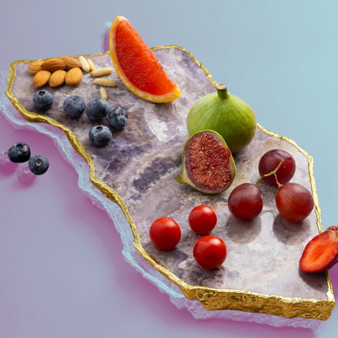 Not boring decoration ideas for the kitchen and living room