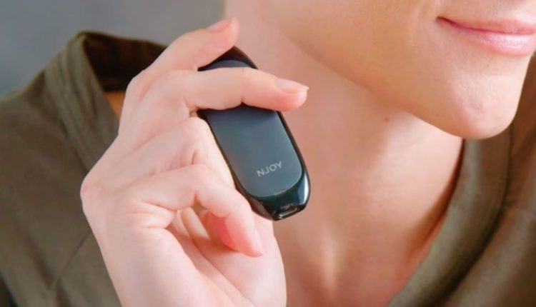 FDA approves first menthol e-cigarettes and points to potential for adult smokers

