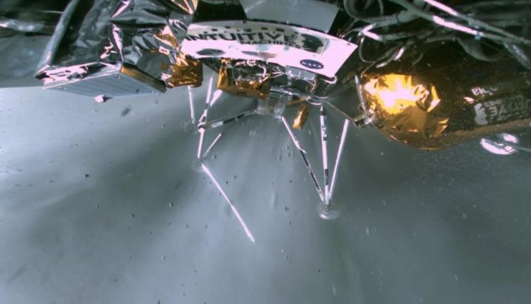 Lunar lander detects technosignatures coming from Earth

