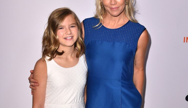 Jennie Garth's daughter Fiona looks all grown up in prom photos

