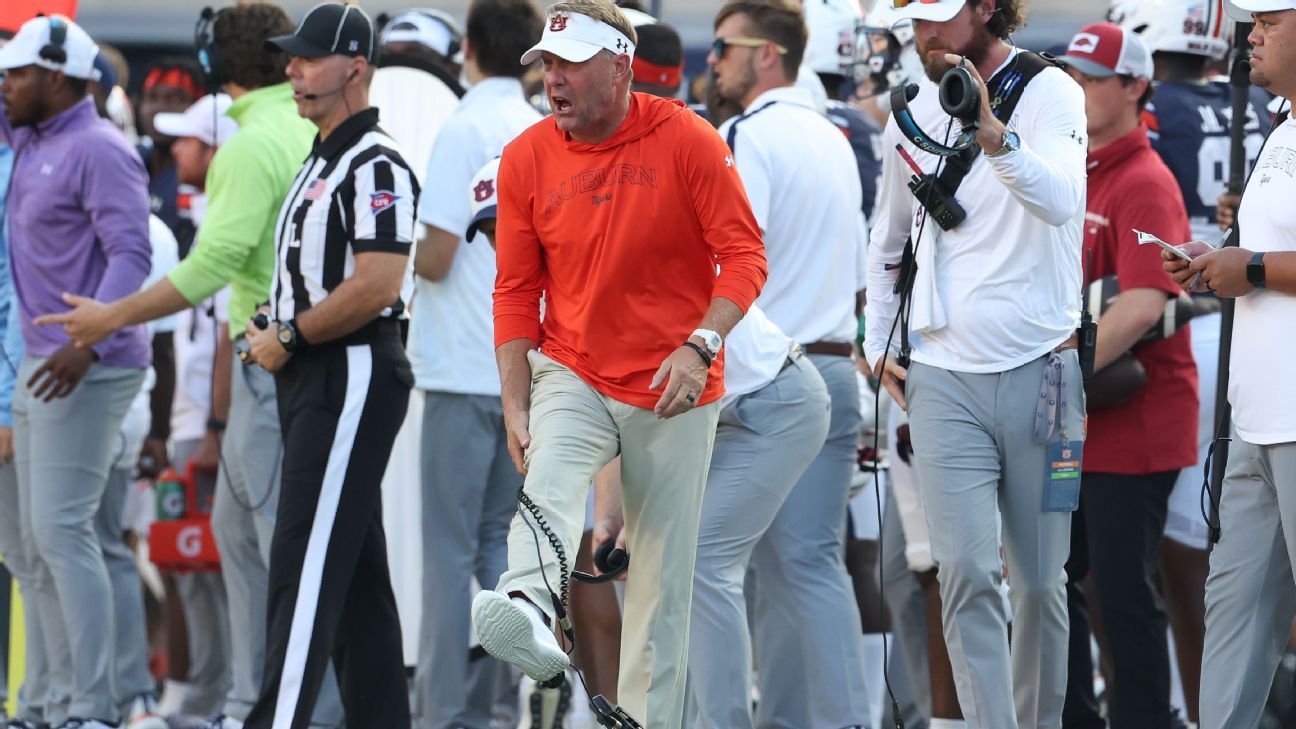 Hugh Freeze: Loss against Arkansas “hard to take” for Auburn