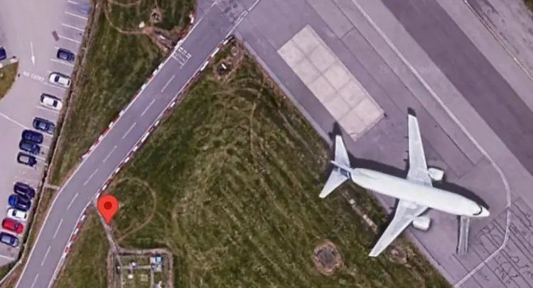 More horror images are emerging showing places where “extreme” record temperatures were recorded, according to the Met Office – what is going on?

