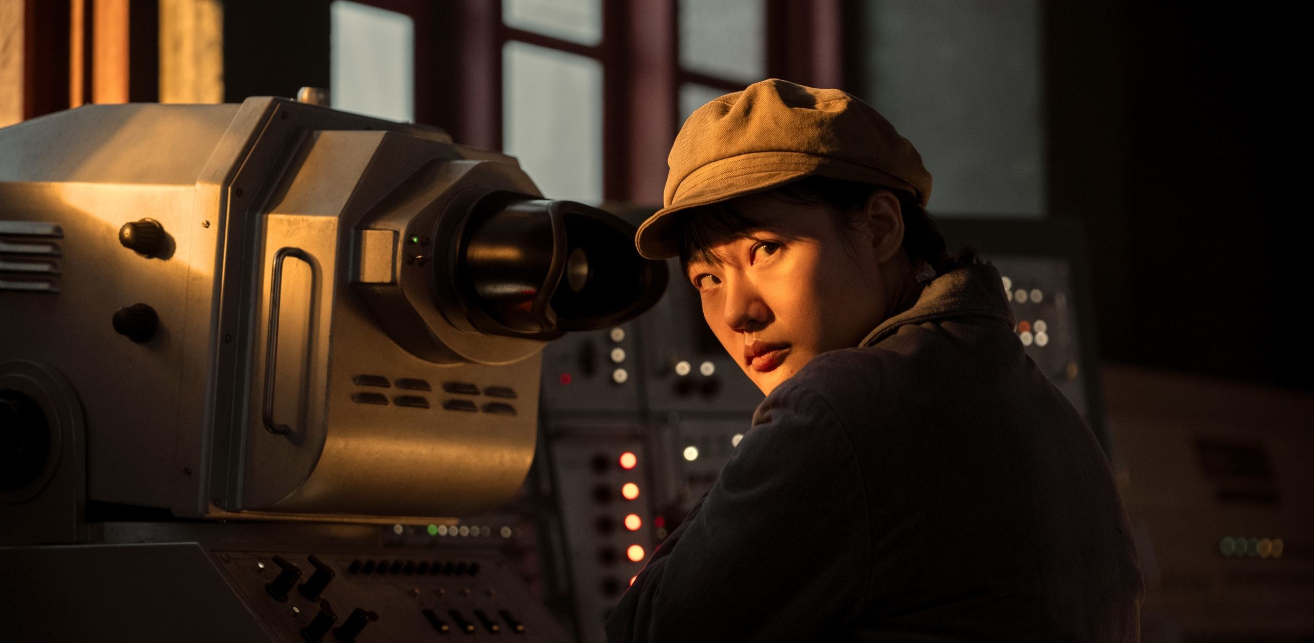 New research results could help solve the “three-body problem”.