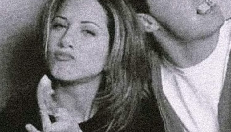 Jennifer Aniston honors Matthew Perry one year after his death

