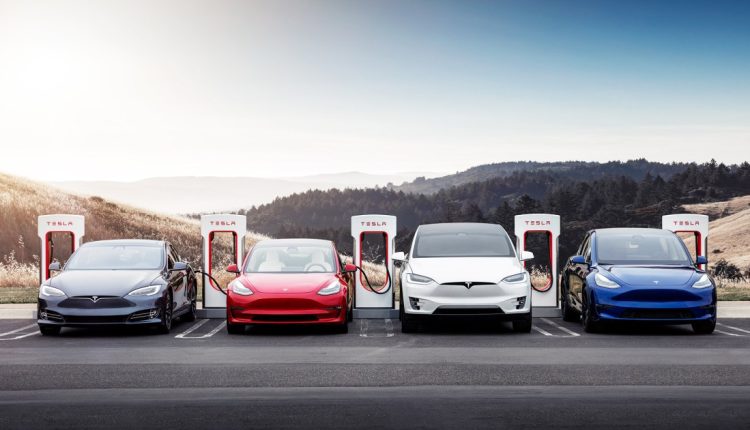 Tesla adds 2,800 new Supercharger stations in the third quarter

